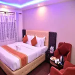 Hotel Teo Grand Near Delhi Airport