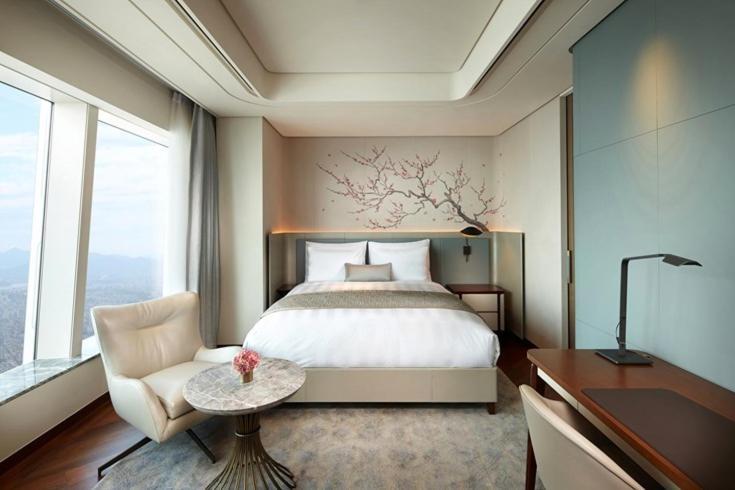 Teo Grand Near Delhi Airport